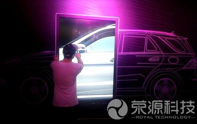 滑軌電視